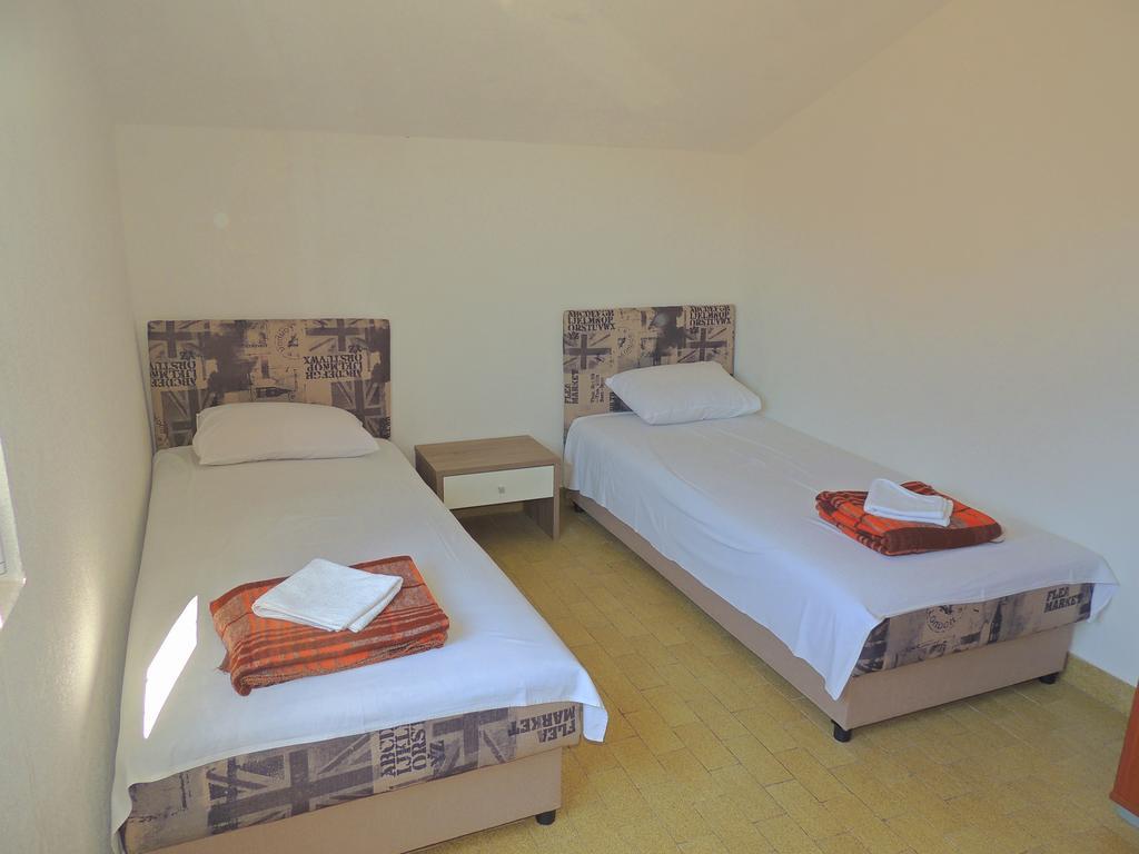 Guest House Jelena Budva Luaran gambar