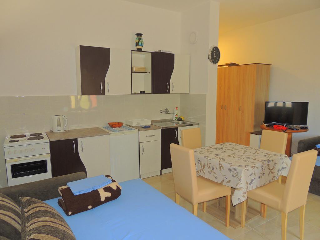 Guest House Jelena Budva Luaran gambar