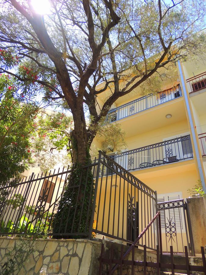 Guest House Jelena Budva Luaran gambar